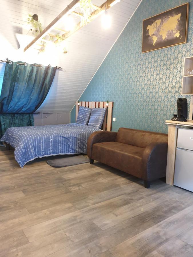 Studio Centre De Fougeres Appartement Buitenkant foto